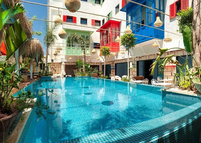 Tnr & Hotel 3*