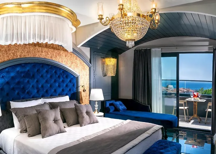 Tnr & Otel Kuşadası