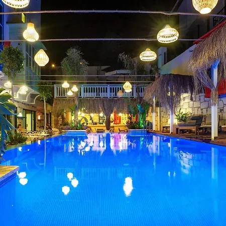 Tnr & 3* Kusadasi