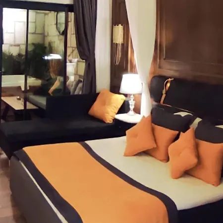 Tnr & Hotel Kusadası